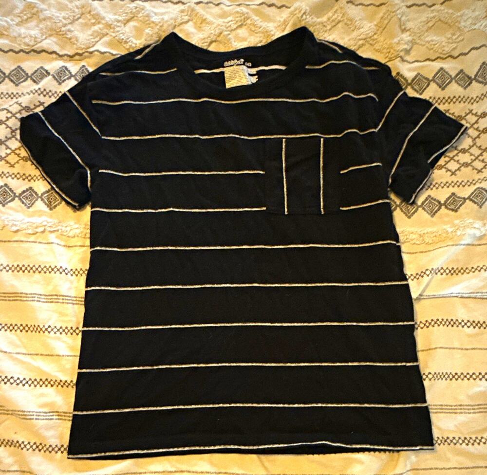 Cat & Jack Striped Crew Neck Pocket T-Shirt Black/White Size M (8)